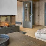 Lovely In With Sauna